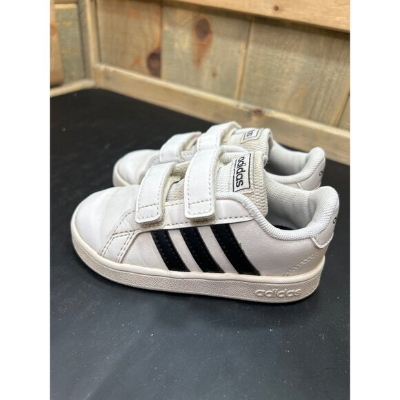 Adidas Kids White & Black Hook & Loop Sneakers Size 7K - Picture 4 of 7